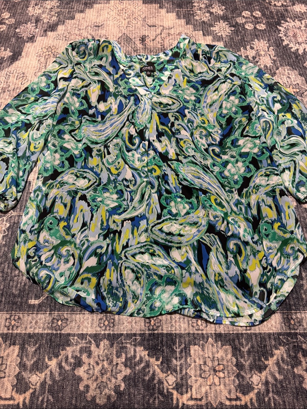 Jones New York Blue Green Multi-Print V-Neck Blouse
